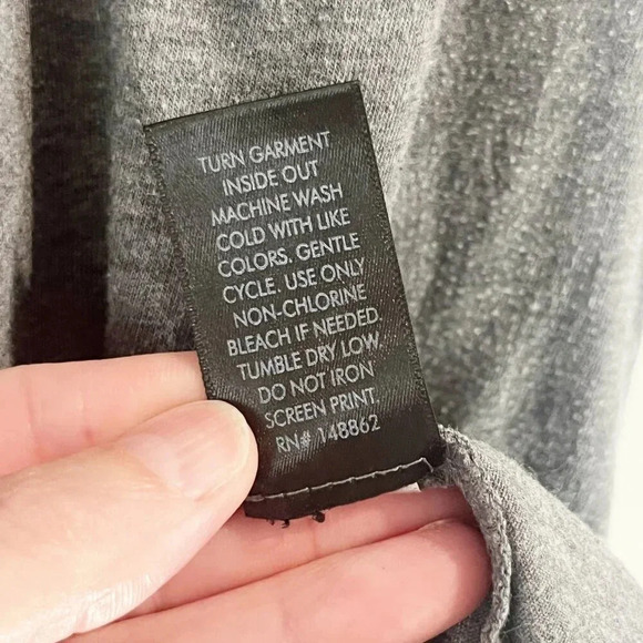 Torrid Gray "Sarcasm It's a Gift" Graphic Tee Shirt Women's Plus Size 1X - Picture 7 of 7